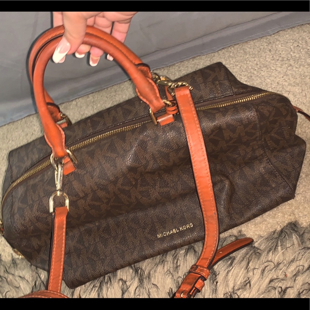 Micheal kors purse like speedy
